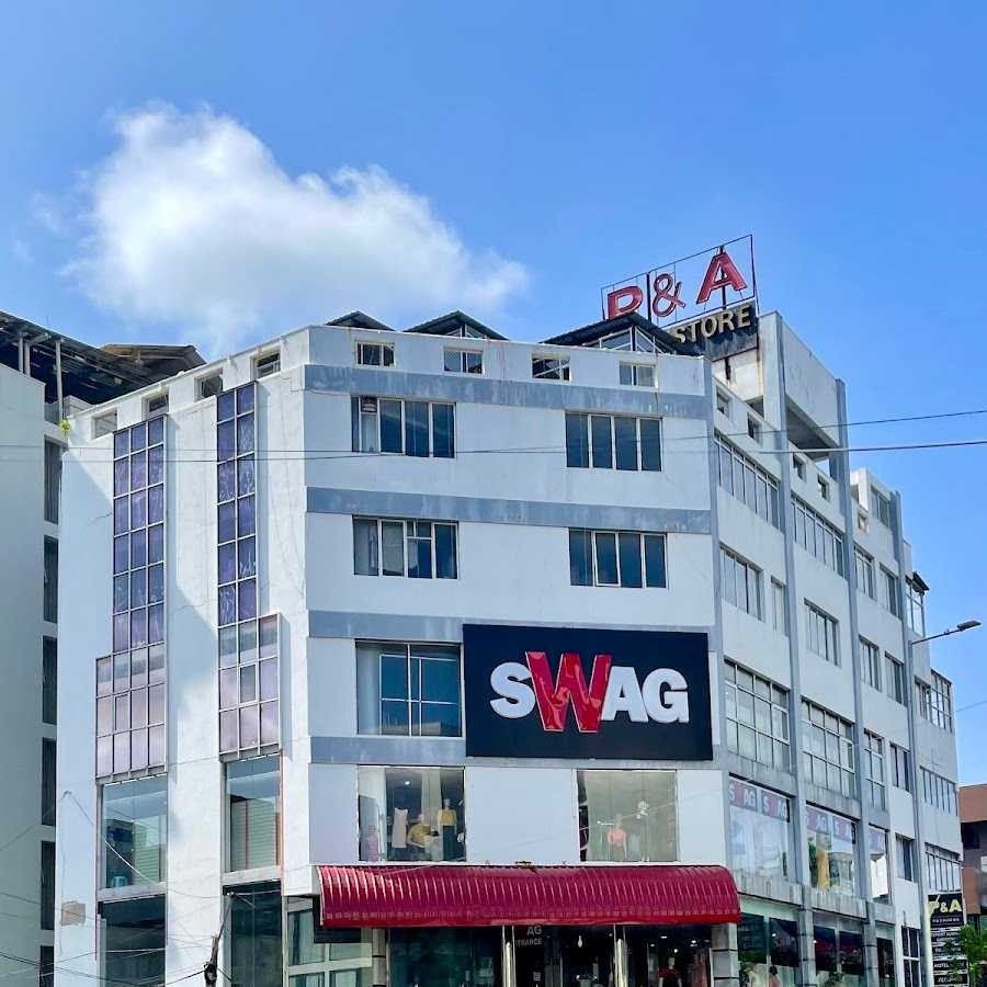 The building on R. A. De Mel Mawatha, Colombo 4, where Ceylon City Beds is located, above the SWAG store